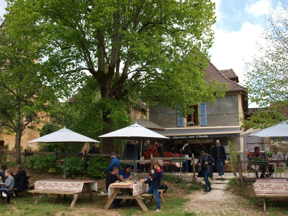 Cozy Cottage In Aquitaine With Private Swimming Pool Peyzac-le-Moustier Kültér fotó
